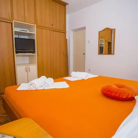 12816a Apartamento Podgora (Split-Dalmatia)