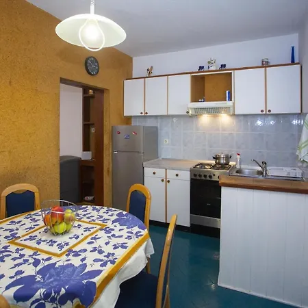 12816a Apartmán